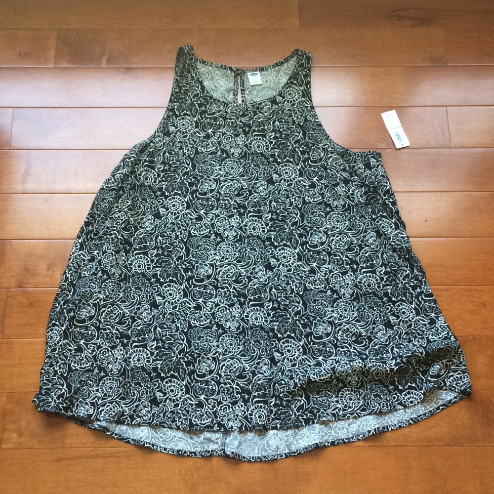 Old Navy tank